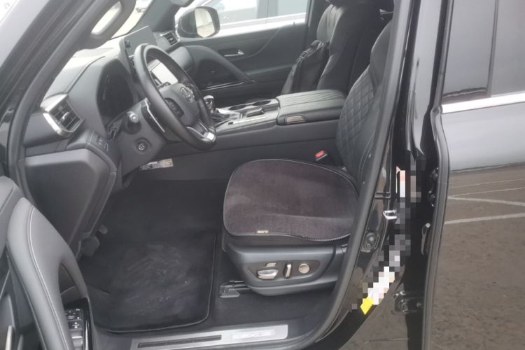 Used Lexus LX 2022 LX600 Ultra Luxury 4-Seat U.S. Specification