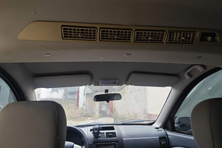 Used BAIC Weiwang M20 2014 1.5L Standard DAM15DL
