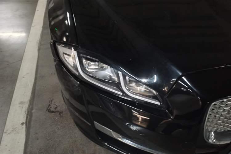 Used Jaguar XJ 2016 XJL 2.0T Two-Wheel-Drive Elegant Business Edition
