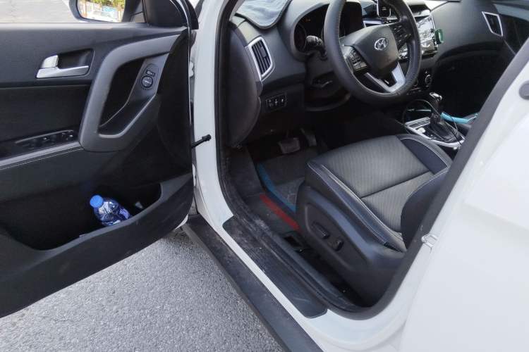 Used Hyundai ix25 2017 1.6L Automatic Smart Version
