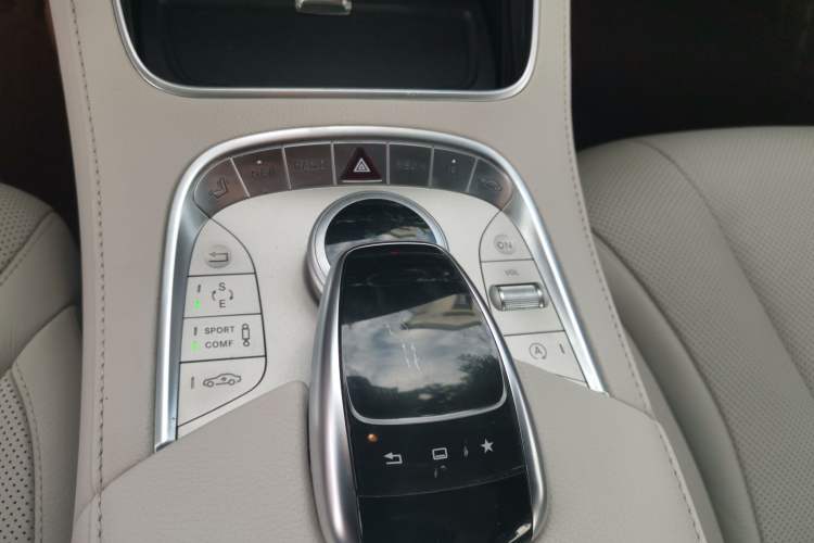 Used Mercedes-Benz Maybach S-Class 2015 S 400 4MATIC Gear Lever