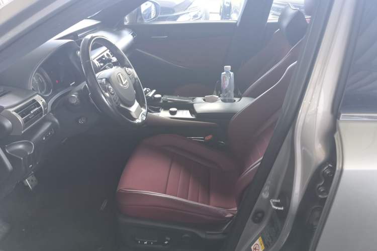 Used Lexus IS 2015 200t F SPORT
