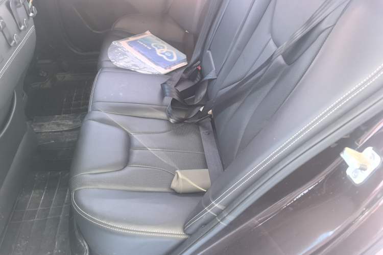 Used Geely Auto Emgrand 2017 Sedan Million Edition 1.5L CVT Upward Version
