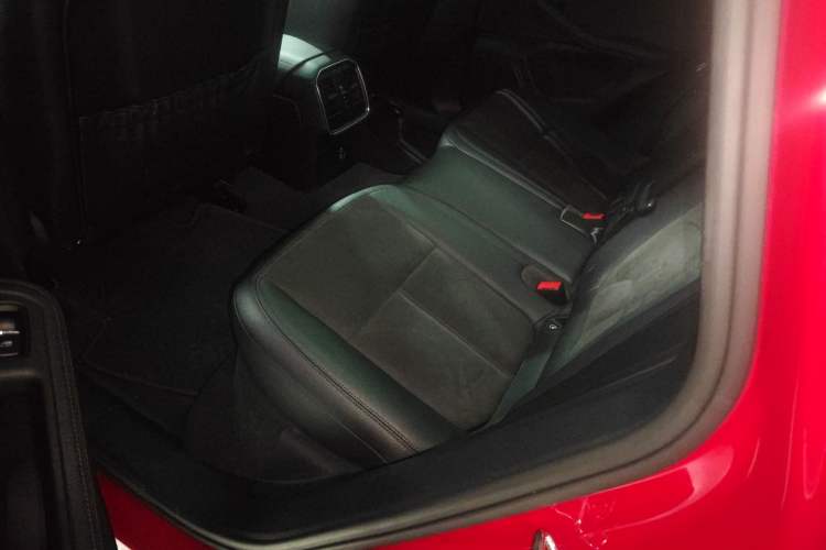 Used Porsche Macan 2018 Macan 2.0T