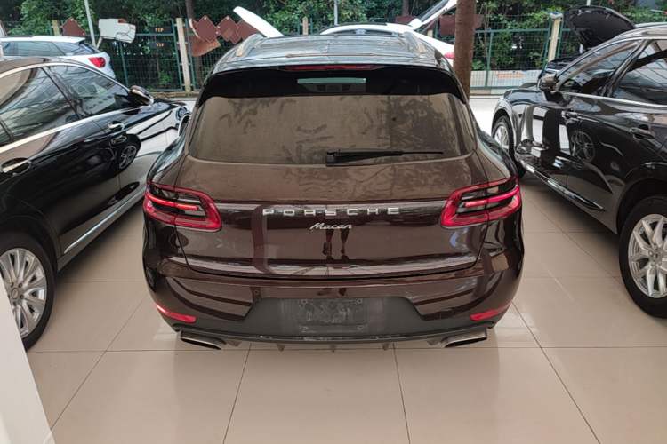Used Porsche Macan 2017 Macan 2.0T