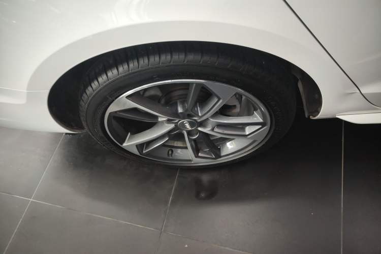 Used Audi A4L 2020 40 TFSI Fashion Dynamic Model
