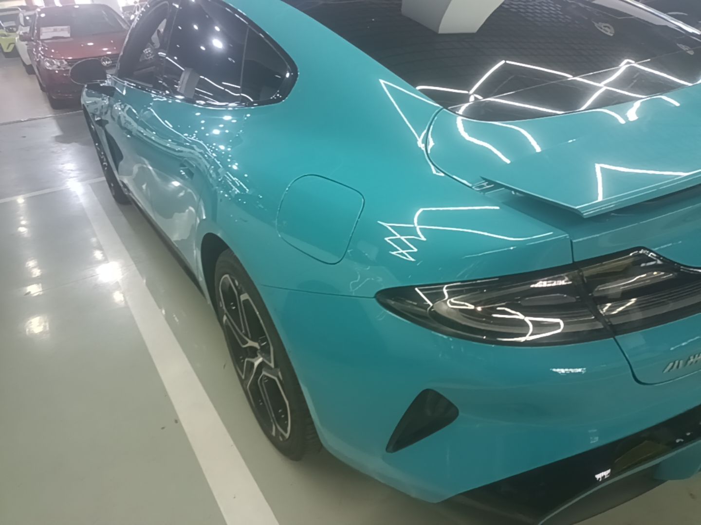 Xiaomi Auto SU7 2024 Rear-Drive Ultra-Long Range Advanced Pro-Level Intelligent Driving Version — снимка 4