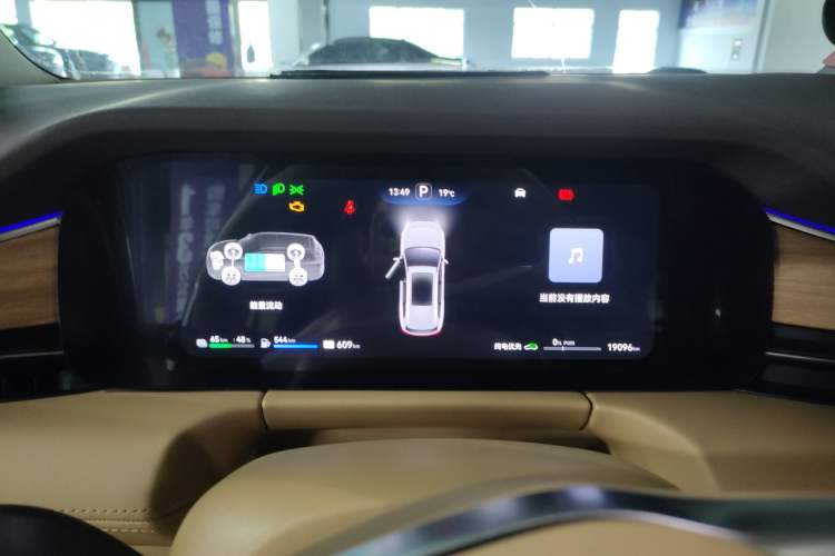 Used Hima AITO M7 2024 1.5T Rear-Drive Plus Version 5 Seats
