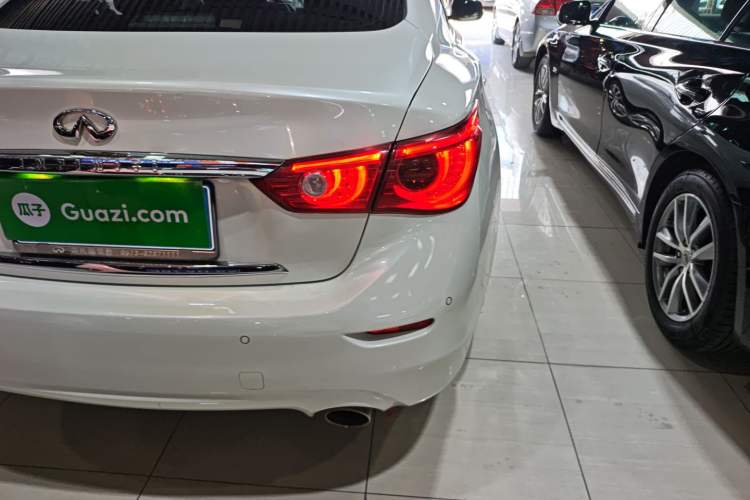 Used Infiniti Q50L 2015 2.0T Comfort Edition
