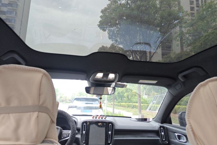 Used Volvo C40 2022 Long-Range Version