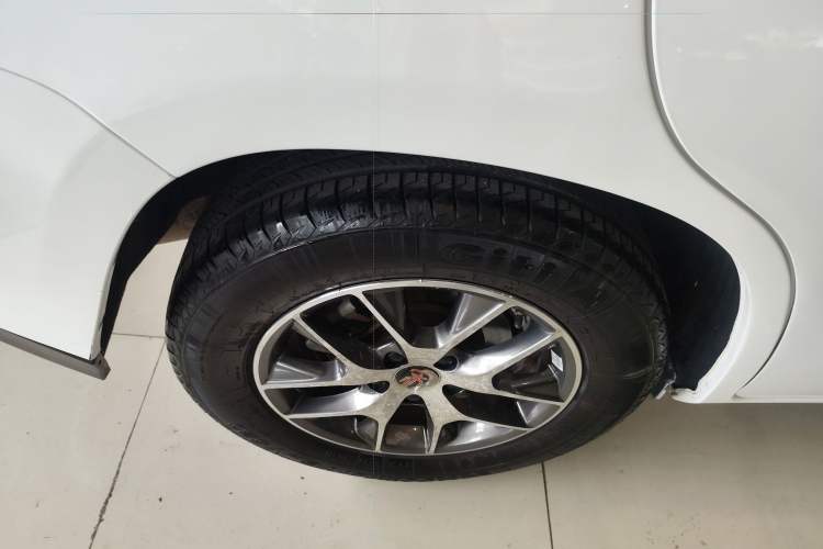 Used BYD Song 2017 Gaishi Upgrade Edition 1.5TID Automatic Luxury Model