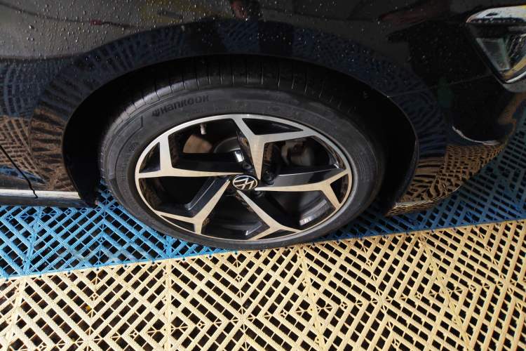 Used Volkswagen Magotan 2023 2 Million Units Commemorative Edition 330TSI DSG Luxury Version