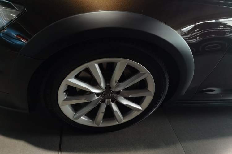 Used Audi A6 2015 3.0T allroad quattro
