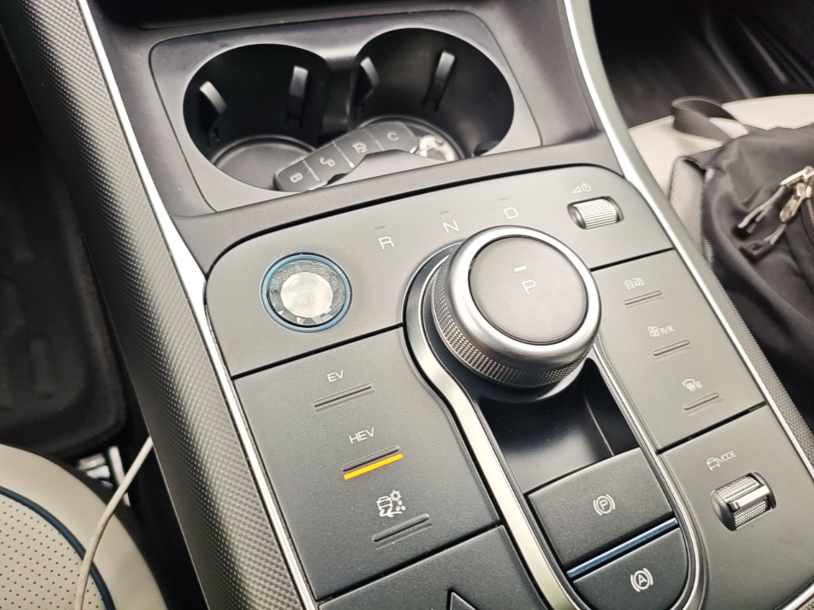 BYD Destroyer 05 2024 HONOR Edition DM-i 55KM Luxury Model — снимка 16
