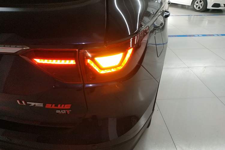 Used Sinotruk VGV U75PLUS 2021 2.0 TGDI Fun-Seeking Mountain Edition 7 Seats