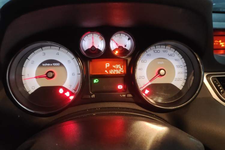 Used Peugeot 308 2012 1.6L Automatic YouShang Model Odometer Close Up