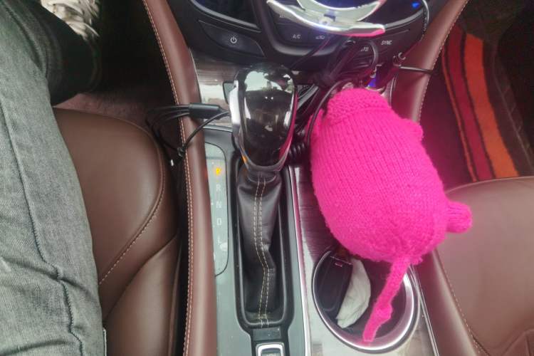 Used Buick Envision 2016 20T Four-Wheel Drive Elite Model Gear Lever