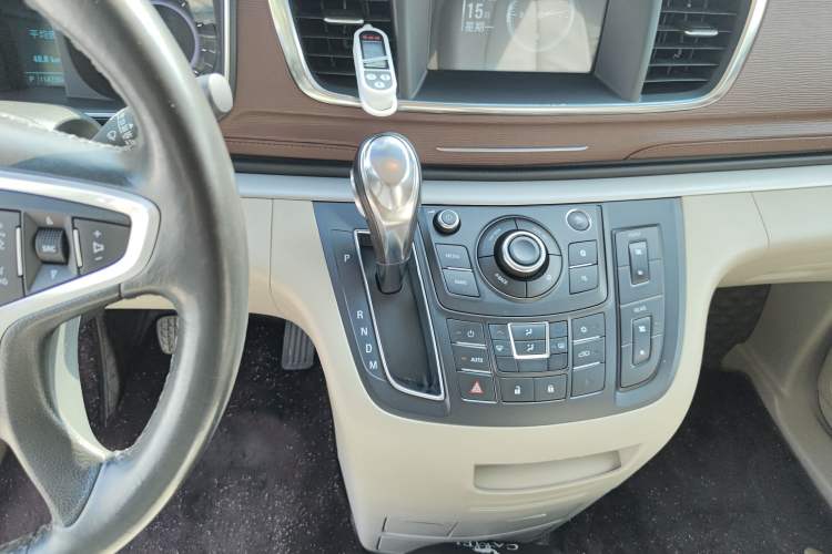 Used Buick GL8 2017 25S Luxury Version China V Standard
