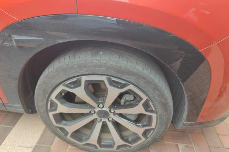 Used AION V 2024 Aion Tyrannosaurus 650 LiDAR Edition
