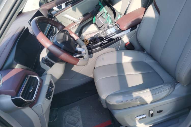 Used Baojun RS-5 2019 1.5T CVT Intelligent Driving Flagship Version China VI Emission Standard
