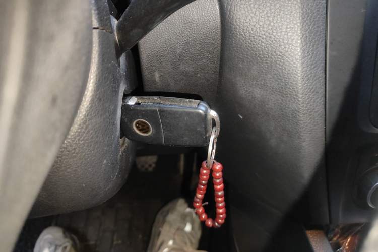 Used Volkswagen Sagitar 2012 1.4TSI Manual Luxury Model Vehicle Key