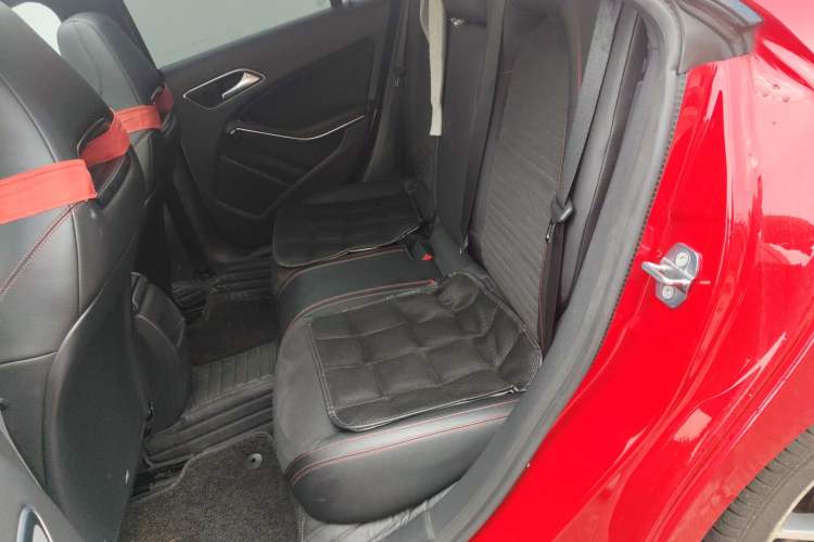 Used Mercedes-Benz CLA 2019 CLA 220 4MATIC
