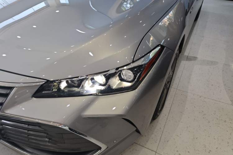 Used Toyota Avalon 2022 Dual-Engine 2.5L XLE Premium Edition Left Front Headlight