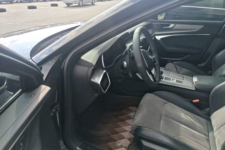 Used Audi A6L 2020 45 TFSI Prestige Dynamic Edition Driver Seat