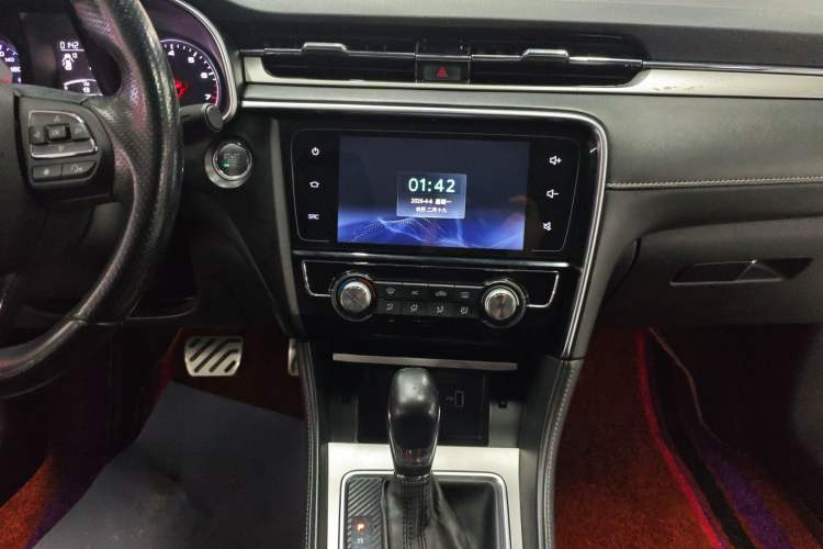 Used MG 6 2017 20T Automatic Luxury Smart Connect Version China V Standard Audio And AC Panel
