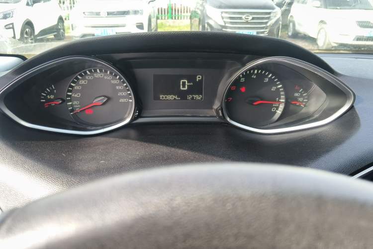 Used Peugeot 308S 2015 1.2T Automatic Jingchi Edition Instrument Cluster