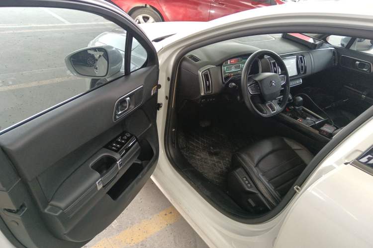 Used Citroen C6 2017 380THP Luxury Version