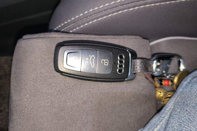 Used Audi Q4 e-tron 2023 40 e-tron Boundary Edition