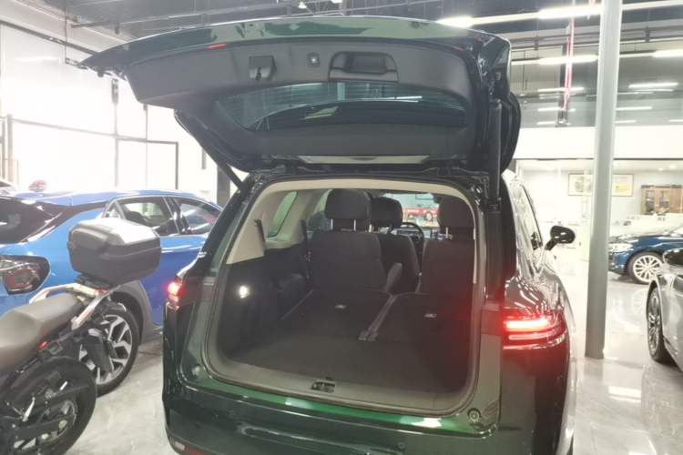 Used Leapmotor C16 2024 Range-Extended 200 Luxury Edition