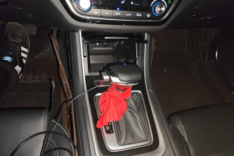 Used Changan Ruicheng CC 2022 Blue Whale Edition 1.5T DCT Prestige Model