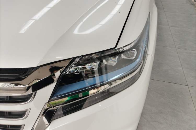 Used Honda Elysion 2019 2.0L Hybrid Luxury Edition