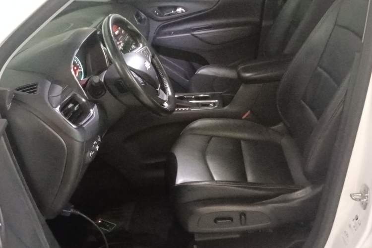 Used Chevrolet Equinox 2019 535T Automatic YuJie Edition China VI