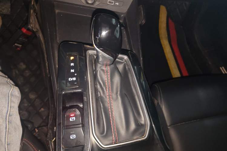 Used MG 5 2021 180 DVVT CVT Youth Luxury Edition