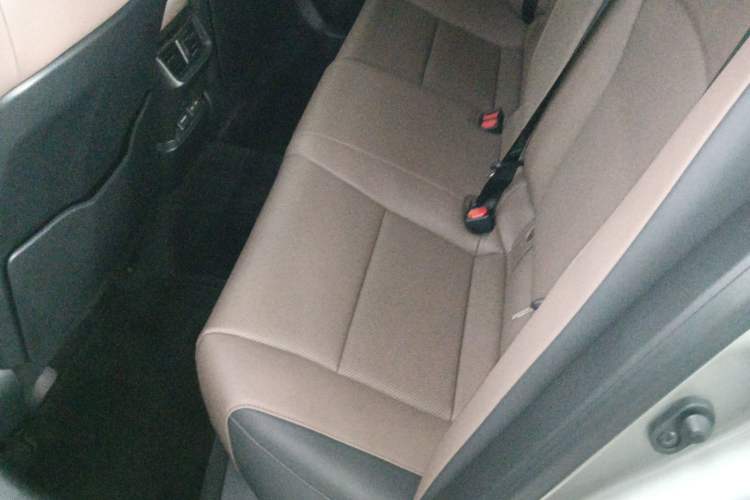 Used Lexus ES 2021 200 Excellence Edition