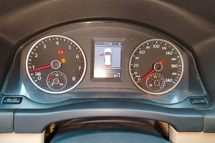 Used Volkswagen Tiguan 2013 1.8TSI Automatic Two-Wheel Drive Luxury Model Instrument Cluster
