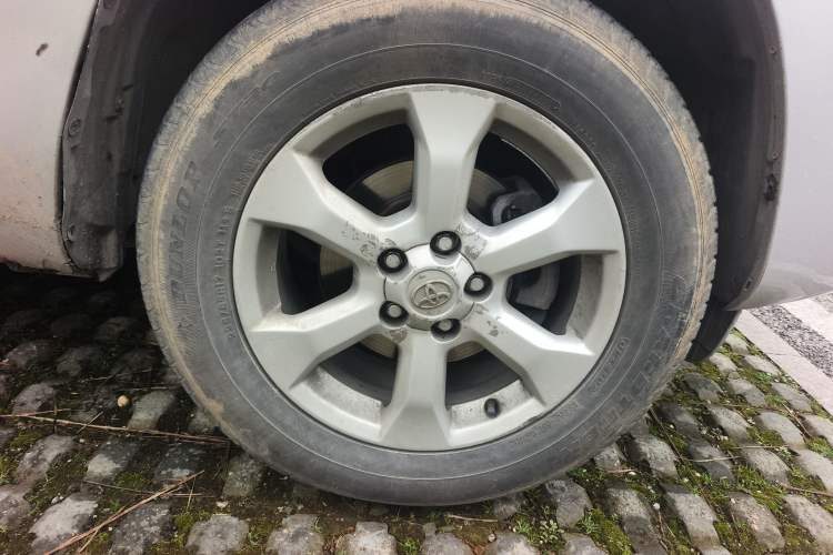 Used Toyota RAV4 2010 2.0L Automatic Deluxe Upgrade Edition
