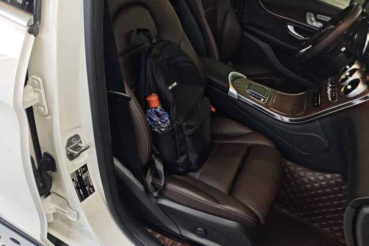 Used Mercedes-Benz GLC 2020 Facelift GLC 300 L 4MATIC Dynamic Edition
