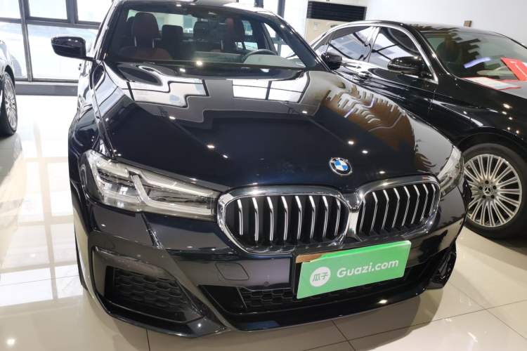 Used BMW 5 Series 2022 Second Facelift 525Li M Sport Package Front