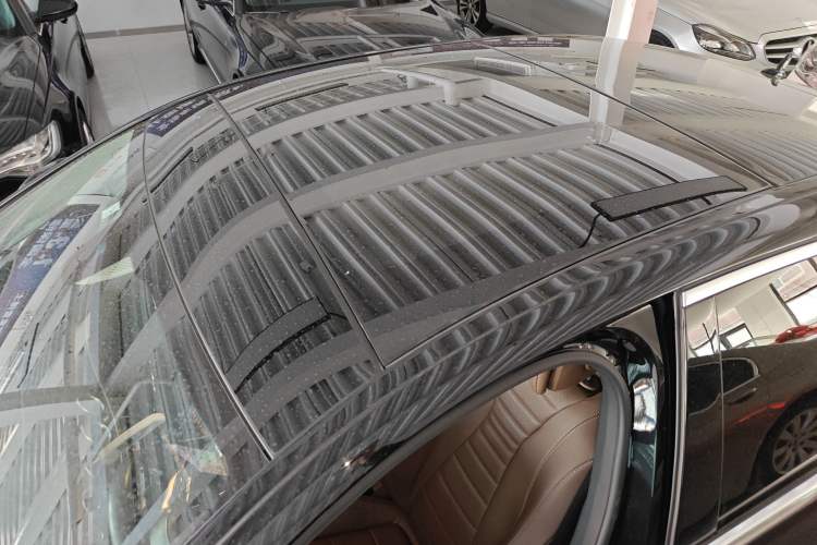 Used Mercedes-Benz E-Class 2020 Restyled E 300 L Sporty and Stylish Edition
