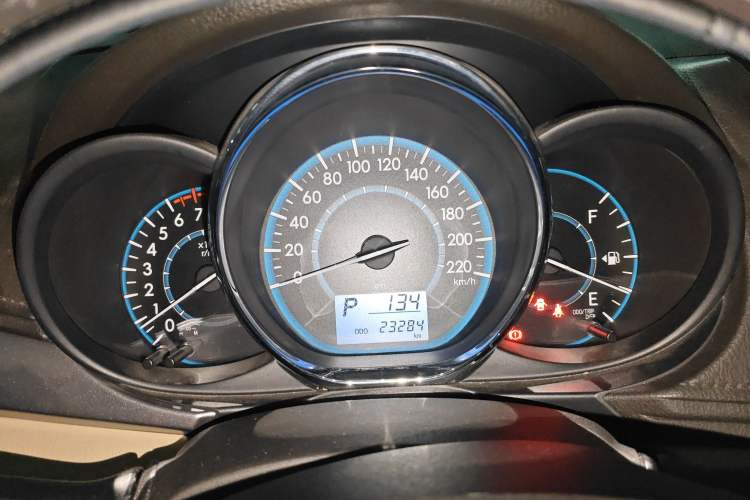 Used Toyota Vios 2014 1.5L Automatic ZhiZun Edition
