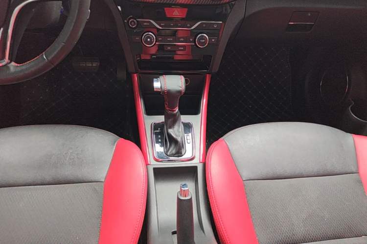 Used BAIC Senova X25 2015 1.5L Automatic Elite Model