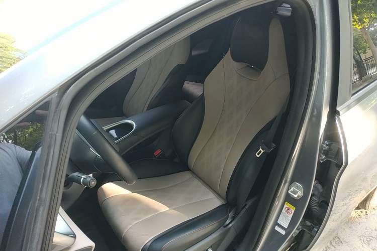 Used BYD Dolphin 2023 420 km Fashion Edition