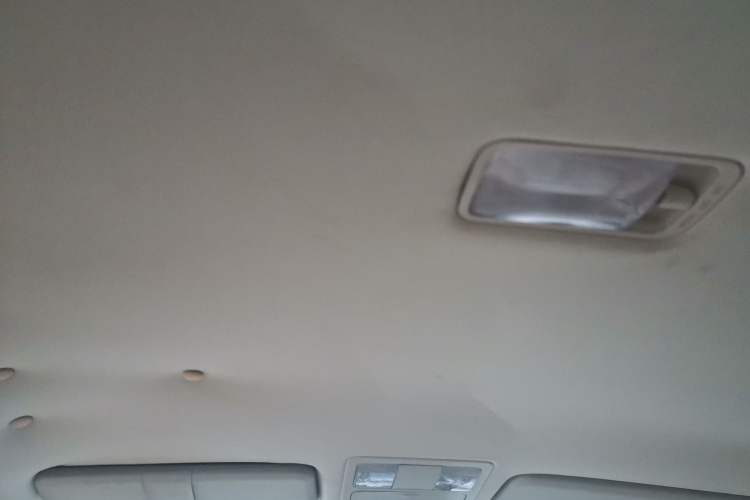 Used Dongfeng Aeolus A60 2012 2.0L CVT Luxury Version
