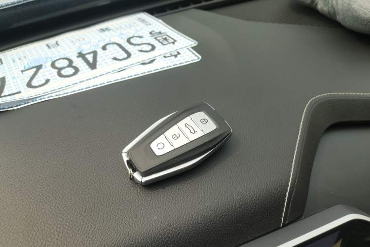 Used Geely Auto Emgrand X7 Sport 2023 Boyue COOL 1.5TD ZhiZun Edition