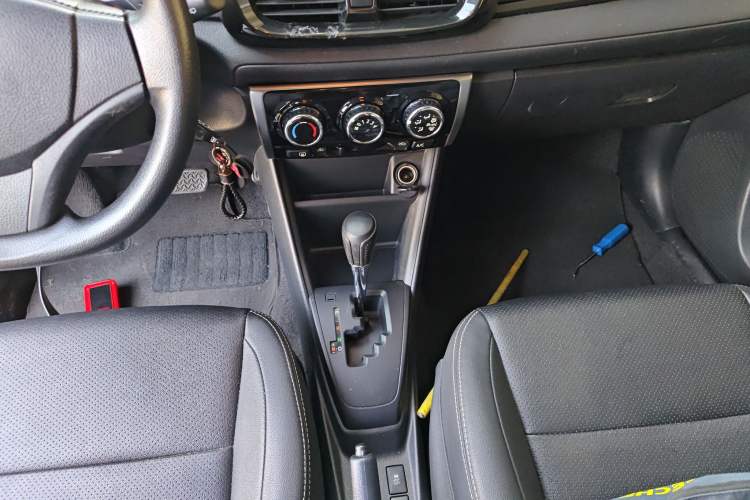 Used Toyota YARiS L Zhi Xuan 2016 Revised 1.5E CVT Charming Edition