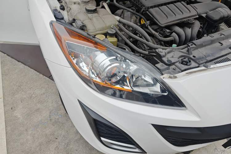 Used Mazda 3 2013 Hatchback 1.6L Automatic Elite Model
